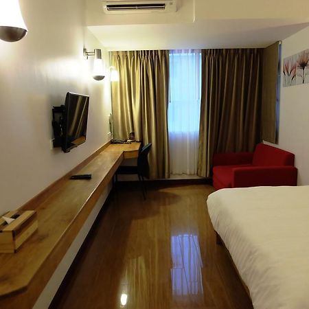 九号舒适厨房酒店 曼谷 外观 照片